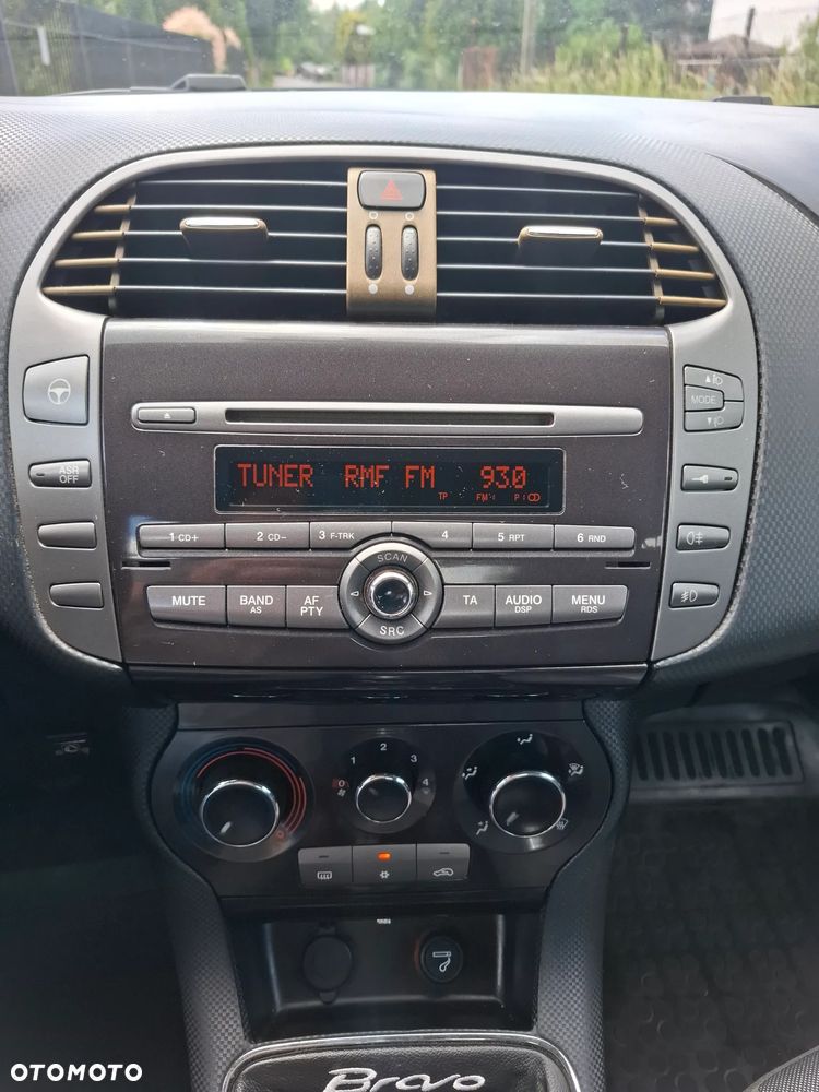 Fiat Bravo 1.4 16V Racing - 32