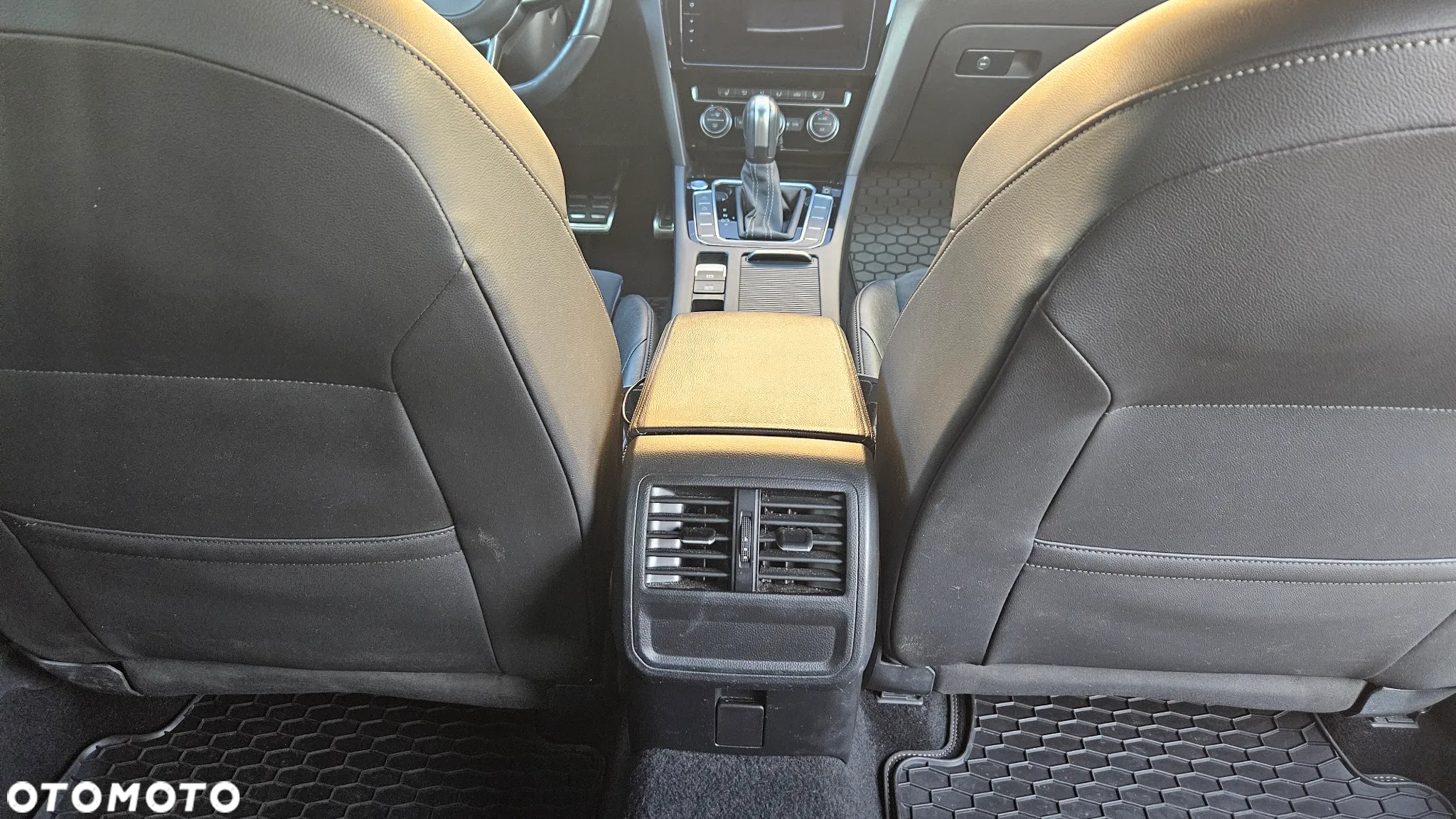 Volkswagen Arteon 2.0 TSI GPF R-Line Edition DSG - 13