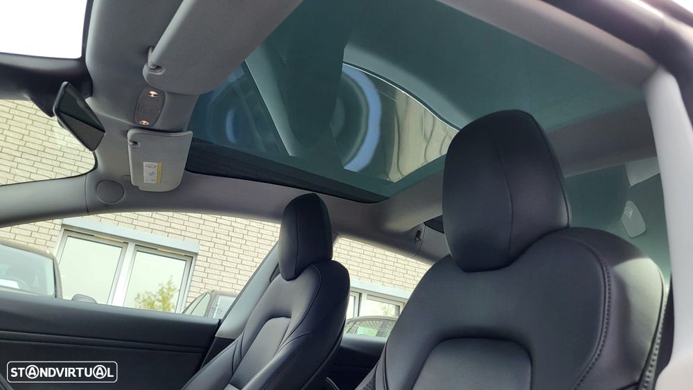 Tesla Model 3 Standard Range Plus RWD - 26