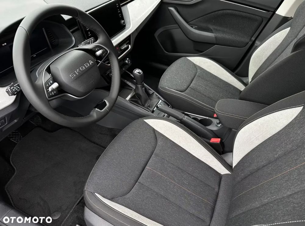 Skoda Scala 1.0 TSI Drive DSG - 2