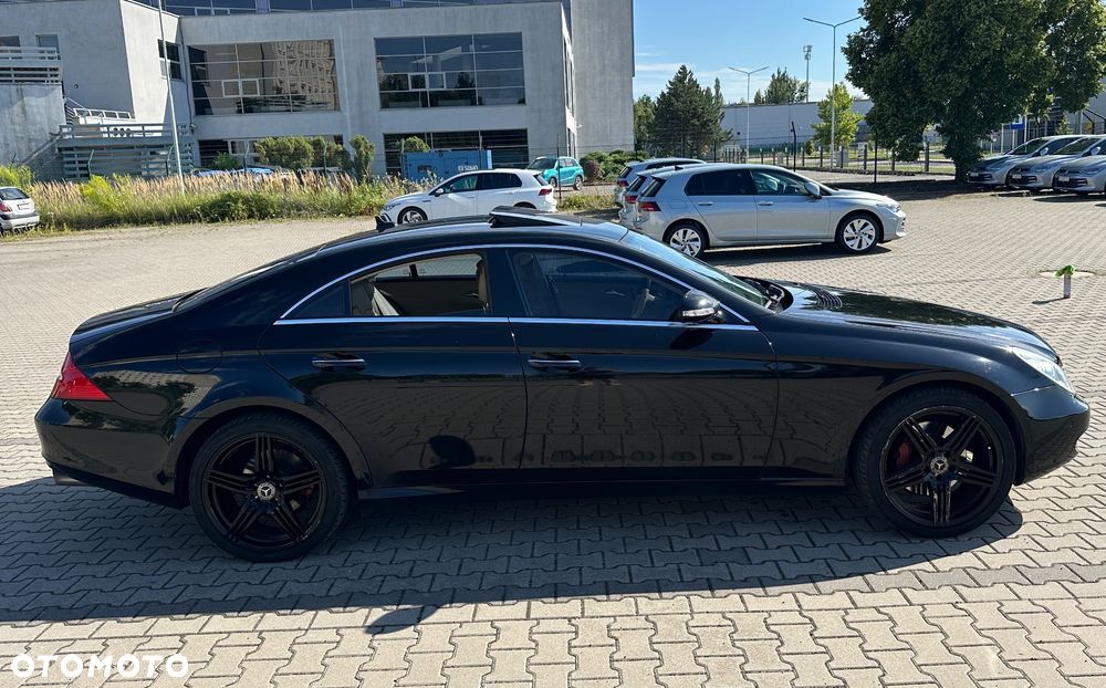 Mercedes-Benz CLS 500 - 4