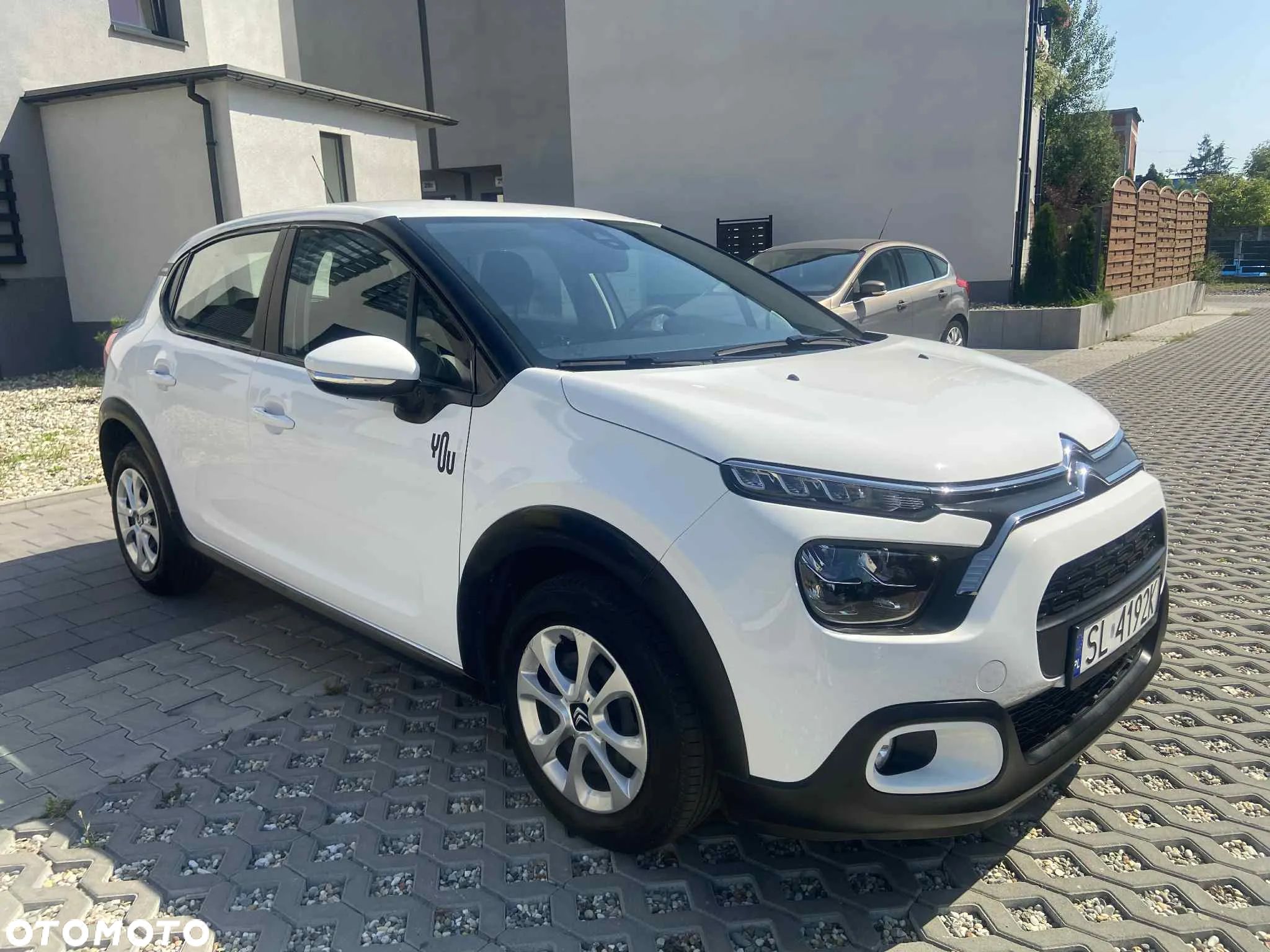 Citroën C3 1.2 PureTech Shine - 1