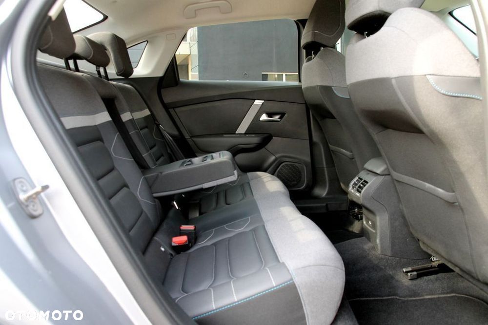 Citroën C4X 1.2 PureTech Max S&S EAT8 - 29
