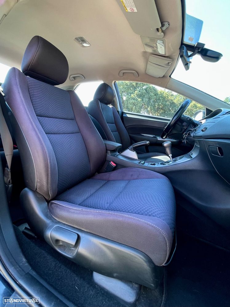 Honda Civic 1.4 i-VTEC Comfort - 12