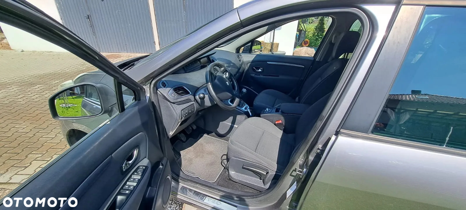Renault Grand Scenic ENERGY TCe 115 S&S LIMITED - 8