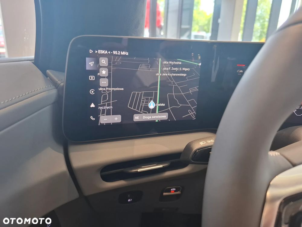 MG Cyberster 77kWh AWD Czarny Dach - 12
