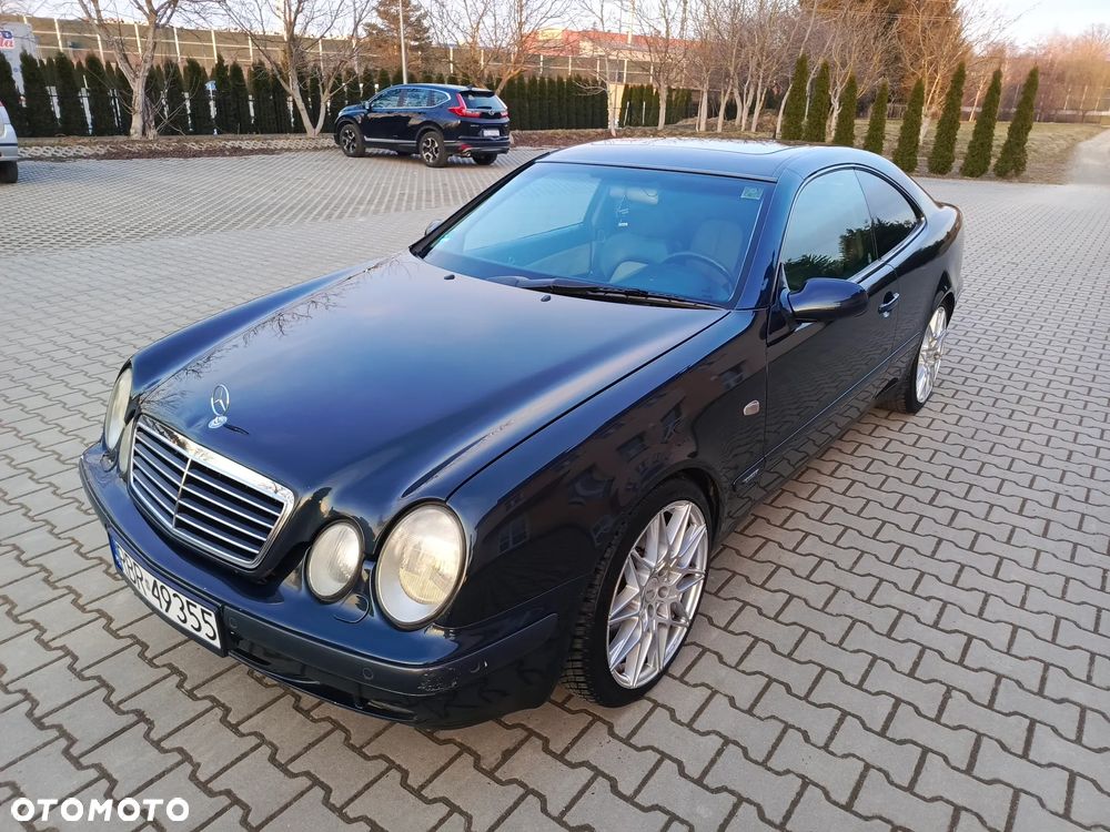 Mercedes-Benz CLK 320 - 1