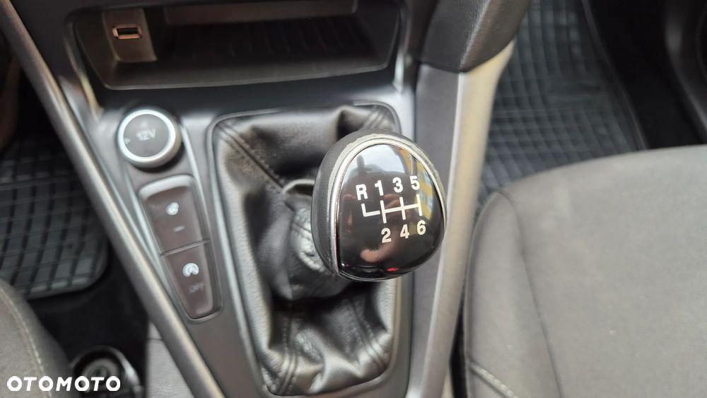 Ford Focus 2.0 TDCi SYNC Edition ASS - 20