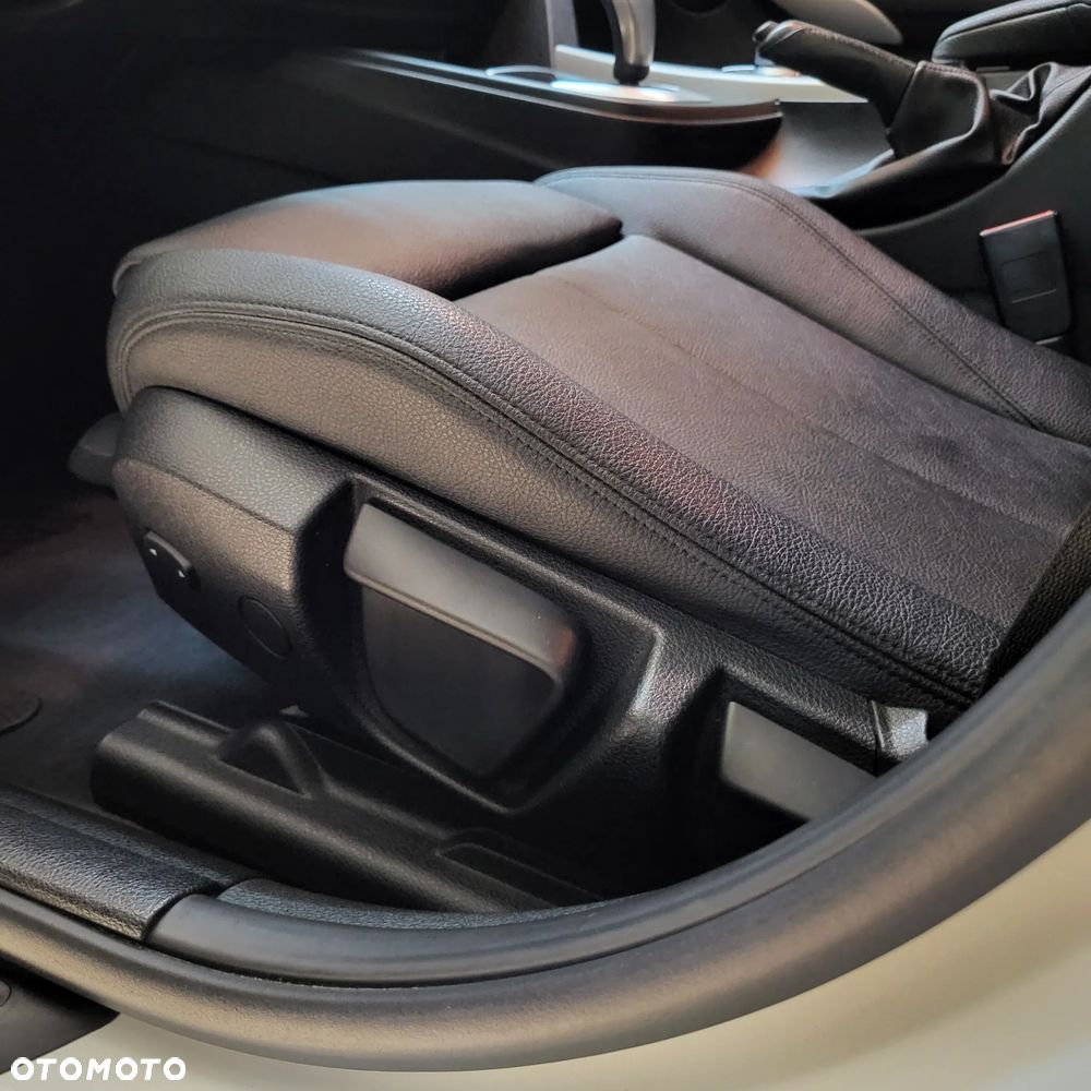 BMW Seria 3 320d Advantage sport - 12