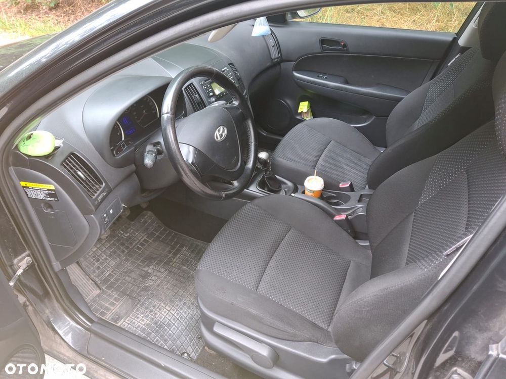 Hyundai i30 1.4 Base - 10