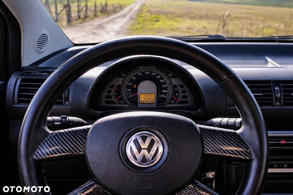 Volkswagen Fox - 4