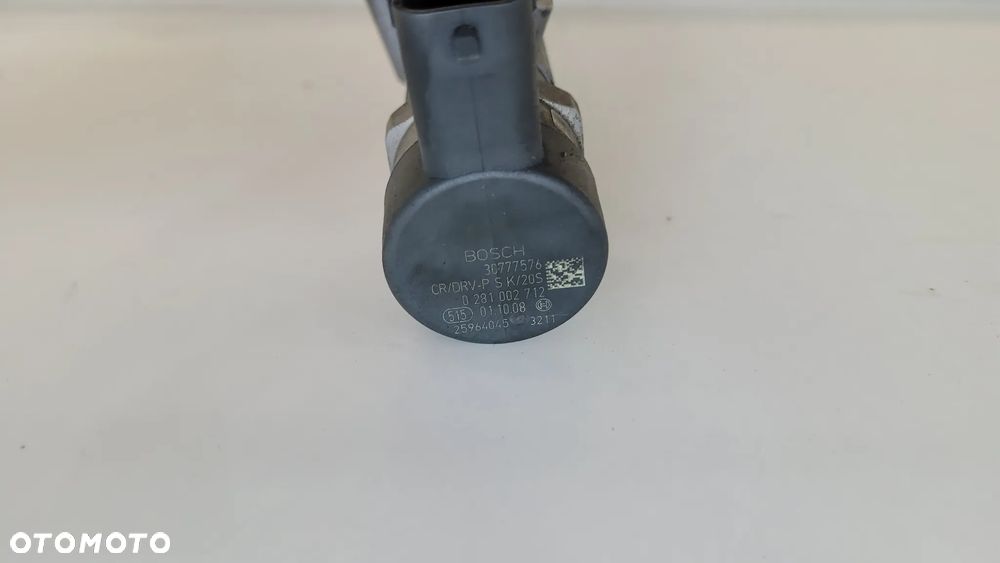 LISTWA WTRYSKOWA CZUJNIK VOLVO 2.4 D 31259011 - 6