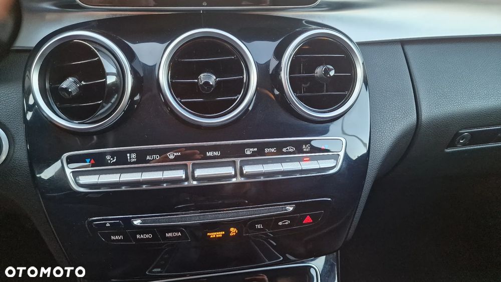 Mercedes-Benz Klasa C 200 (BlueTEC) d T Avantgarde - 31