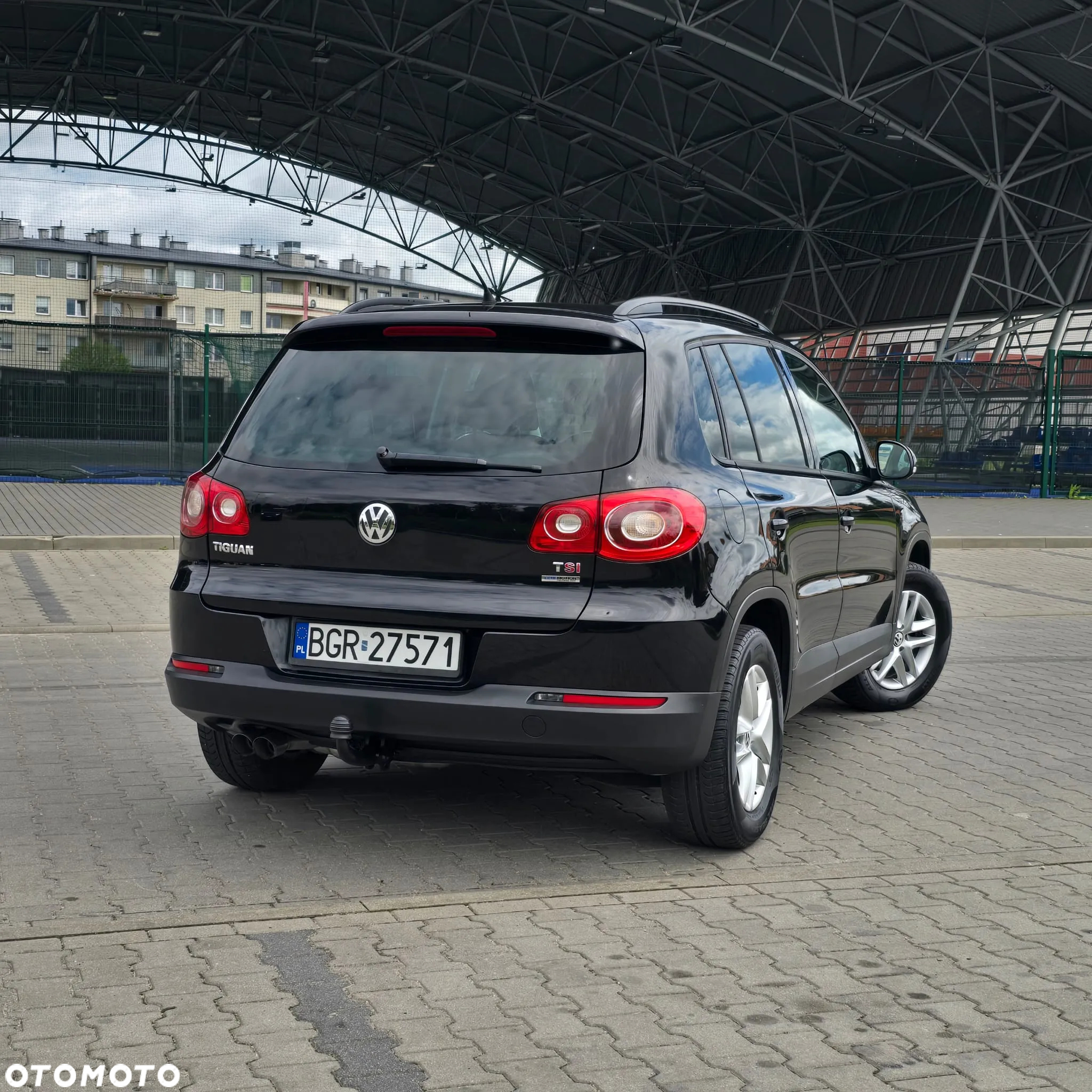 Volkswagen Tiguan - 10