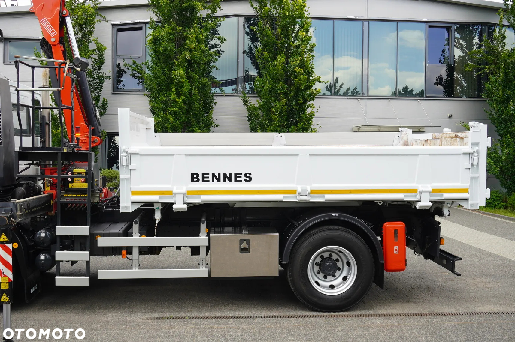 Iveco Eurocargo 160E22 EEV Wywrotka / Bortmatic / HDS FASSI F95A.0.22 - 18
