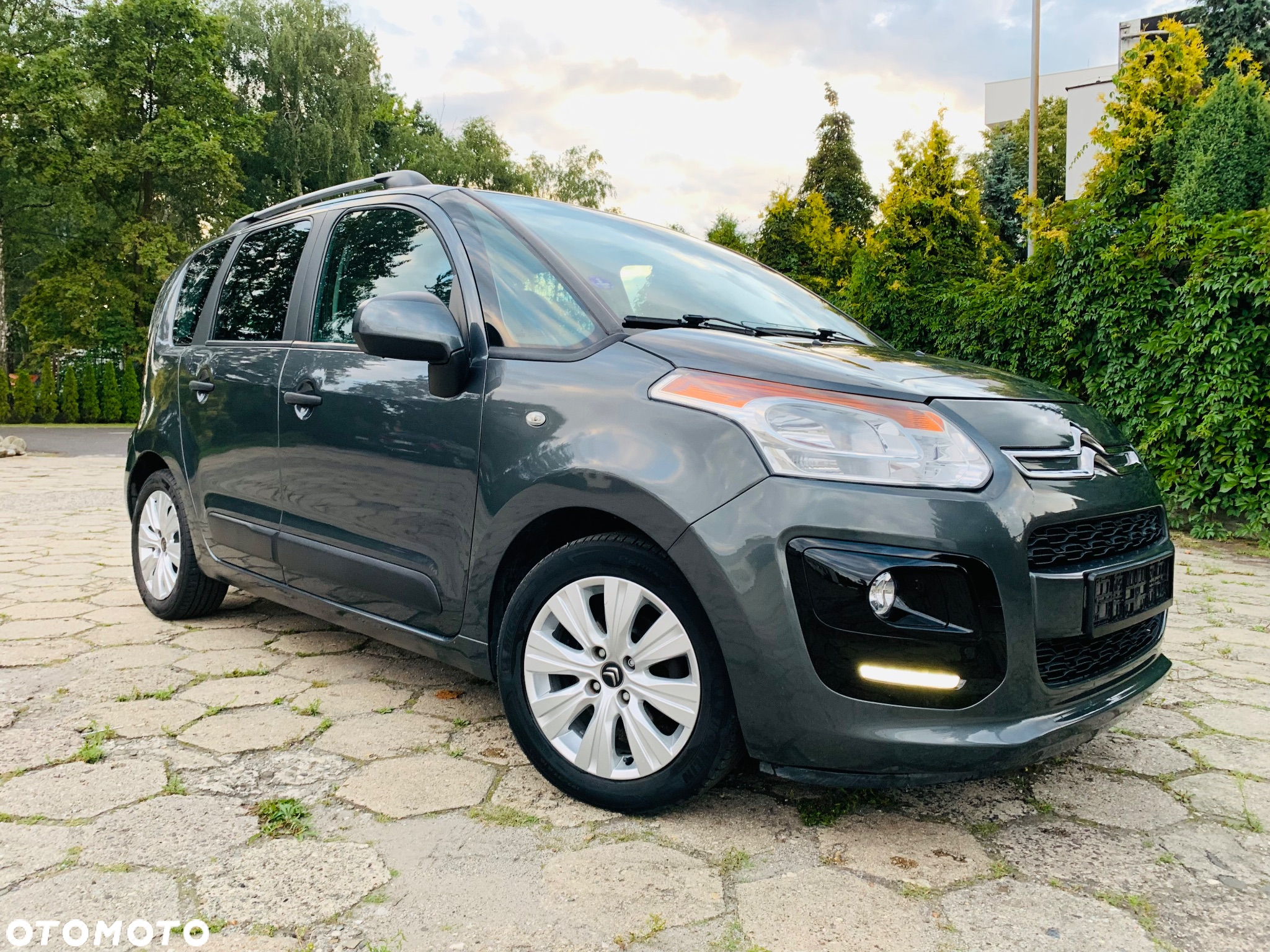 Citroën C3 Picasso 1.4i Seduction Plus - 10