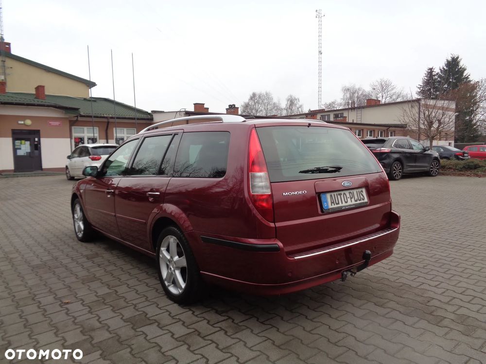 Ford Mondeo 2.0 Ghia Executive - 6