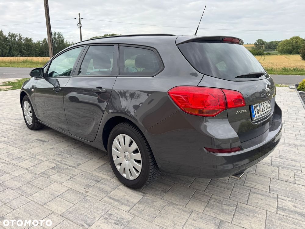 Opel Astra 1.4 T Essentia - 3