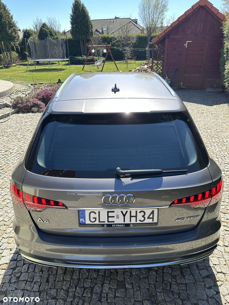 Audi A4 Avant 40 TFSI S tronic - 11