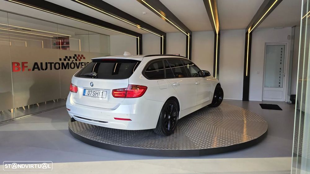 BMW 320 d Touring Sport-Aut. - 4