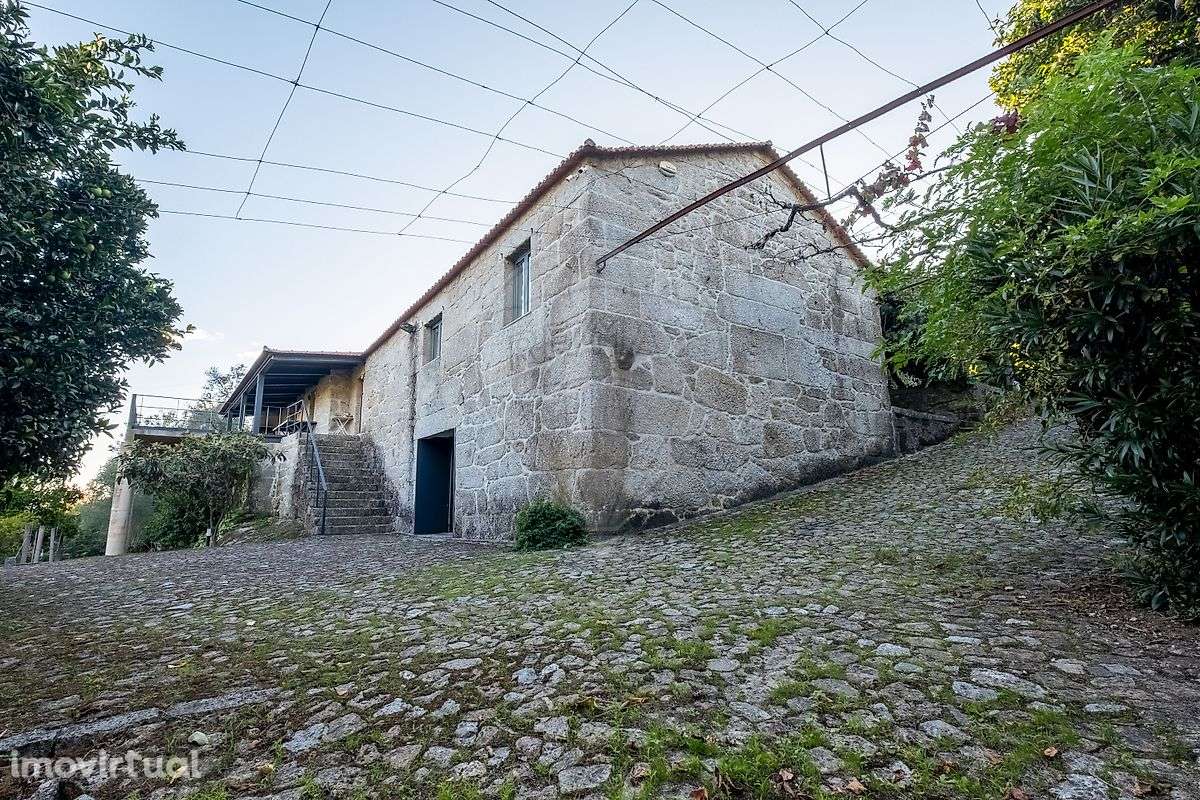 Moradia T1 para venda - Grande imagem: 2/18