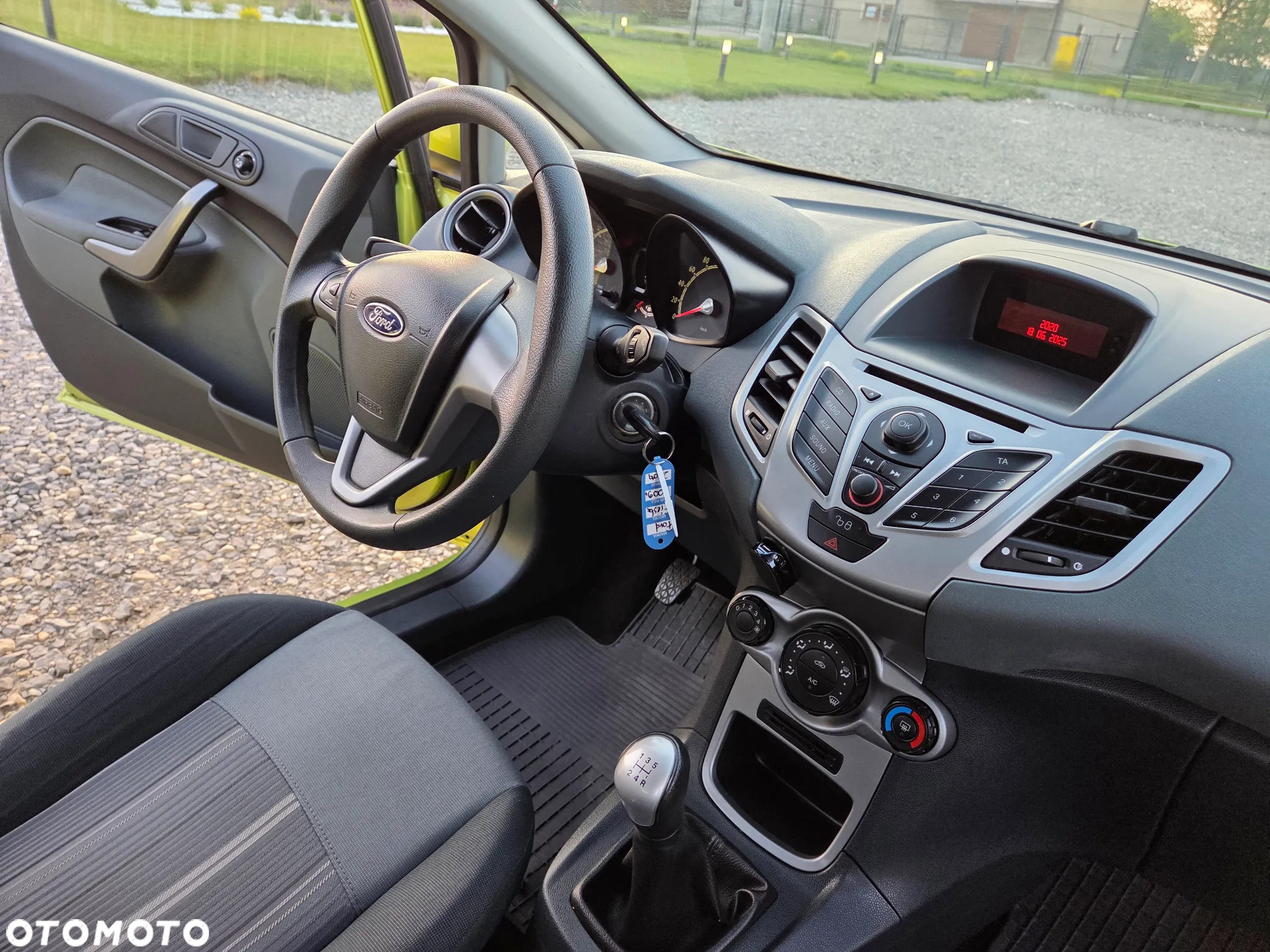 Ford Fiesta 1.25 Ambiente - 14