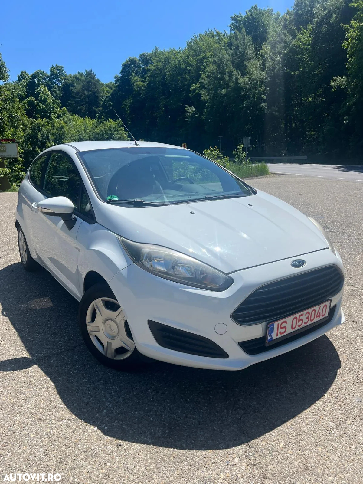 Ford Fiesta 1.6 TDCI SYNC Edition - 5