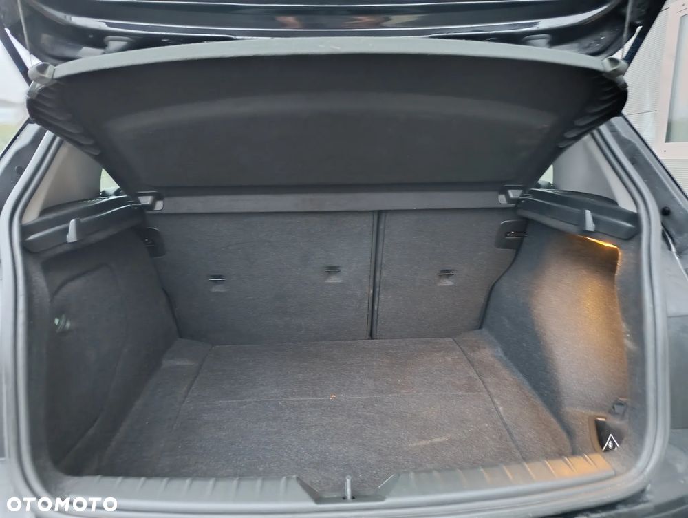 BMW Seria 1 118i Sport Line - 15