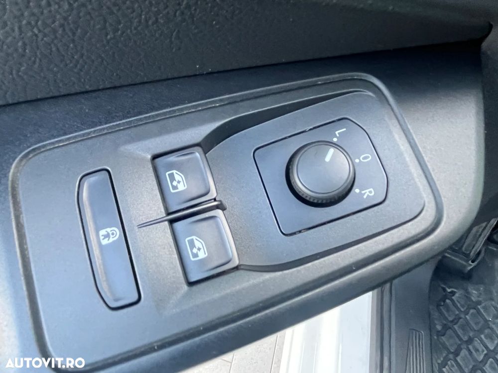 Volkswagen Caddy Life 2.0 TDI 90 kW - 11