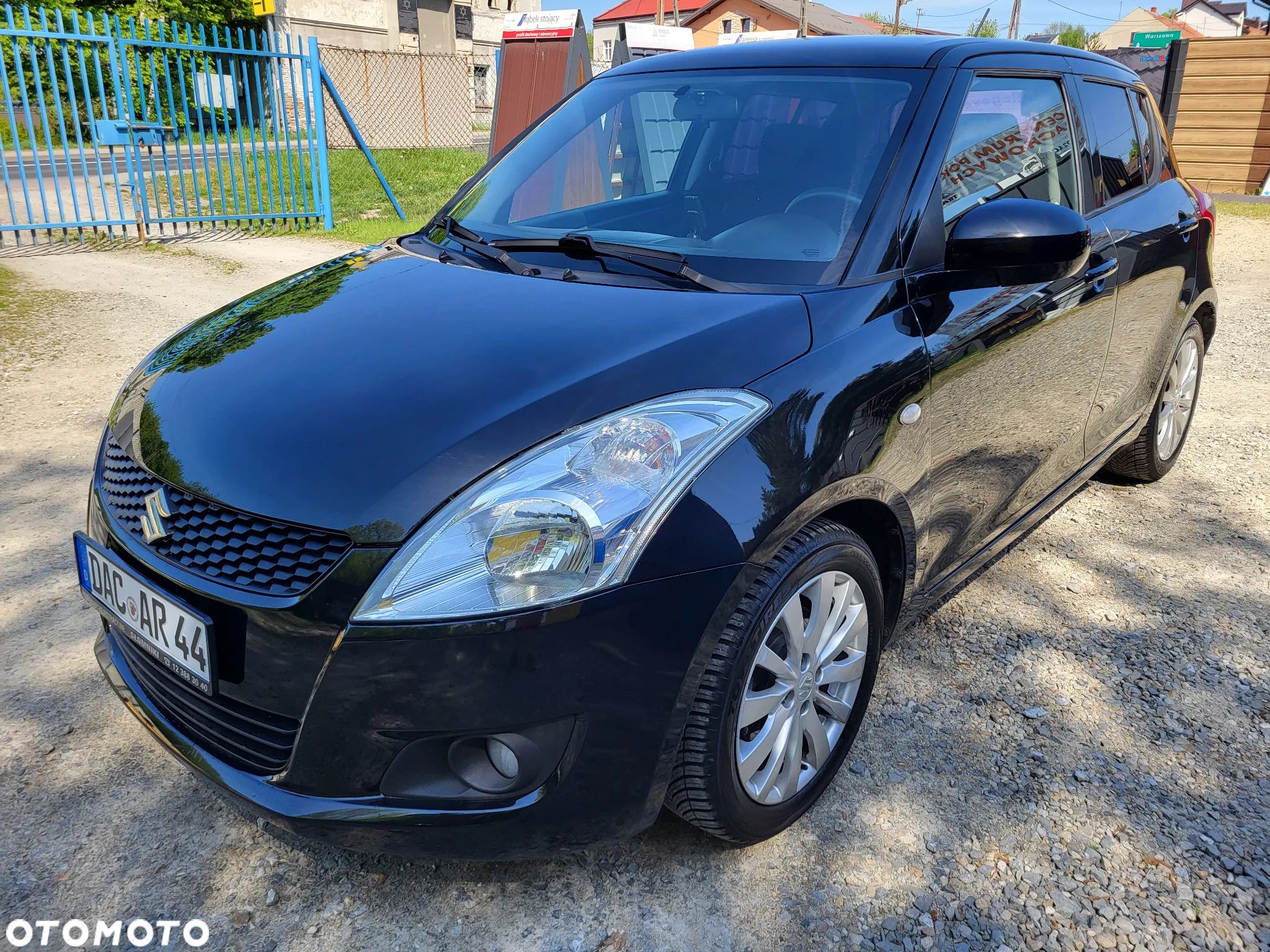 Suzuki Swift 1.2 Comfort Plus - 1