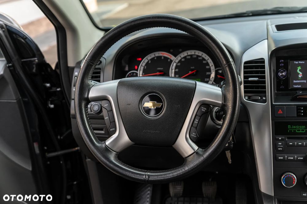 Chevrolet Captiva 2.0 d LS 5os - 24