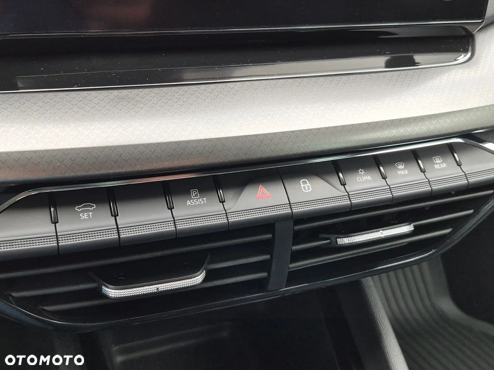 Skoda Octavia 1.0 TSI Ambition - 28