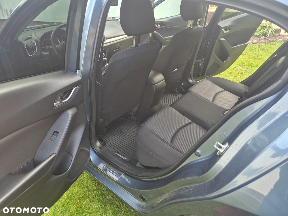 Mazda 3 - 12