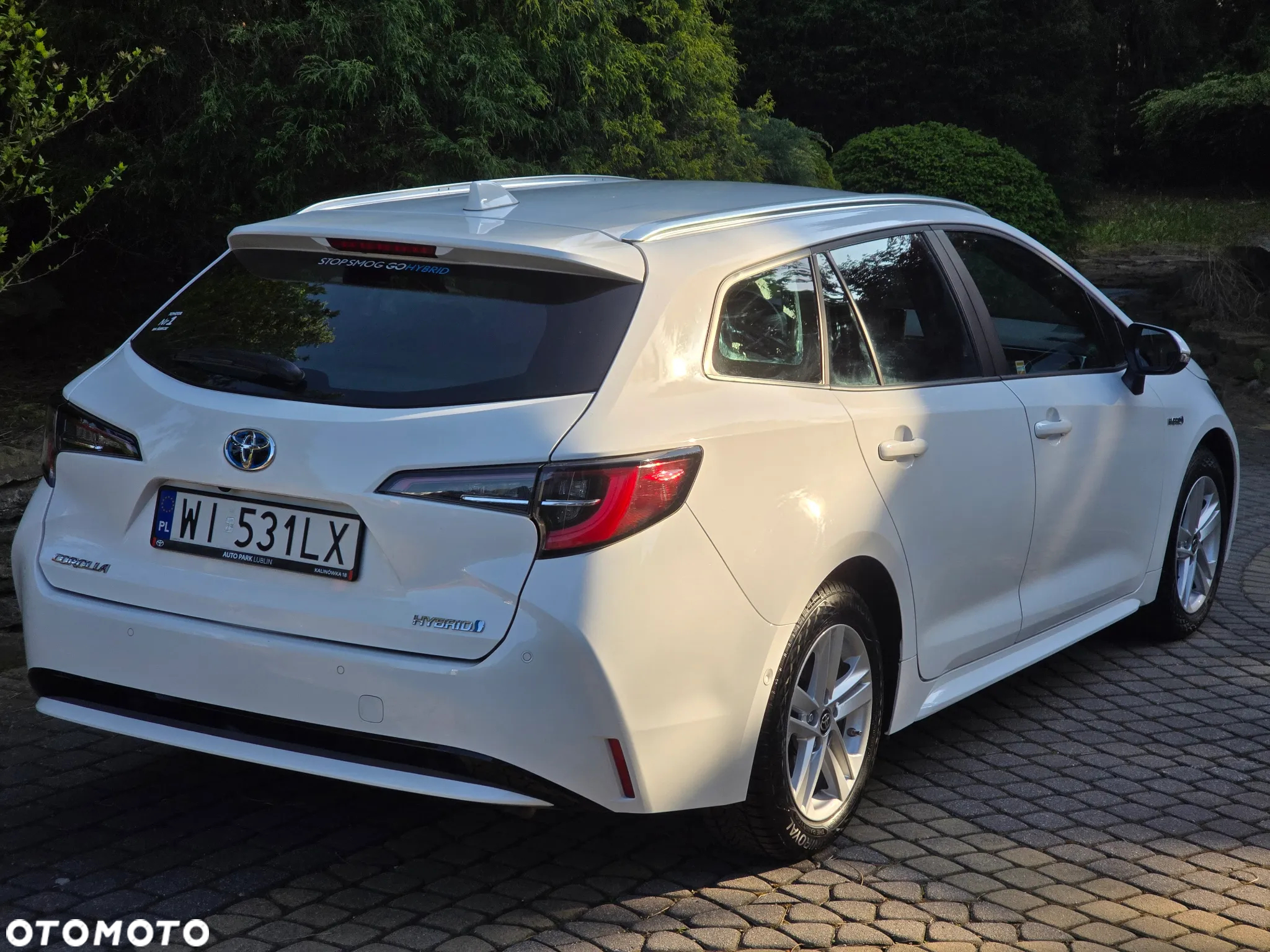 Toyota Corolla 1.8 Hybrid Comfort - 9