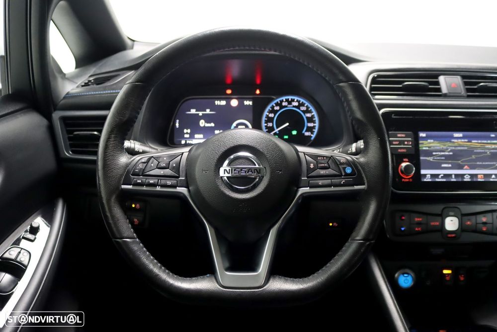 Nissan Leaf 40 kWh Tekna - 19