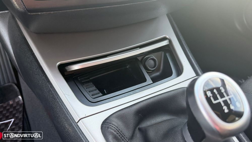 BMW 120 d Sport - 28