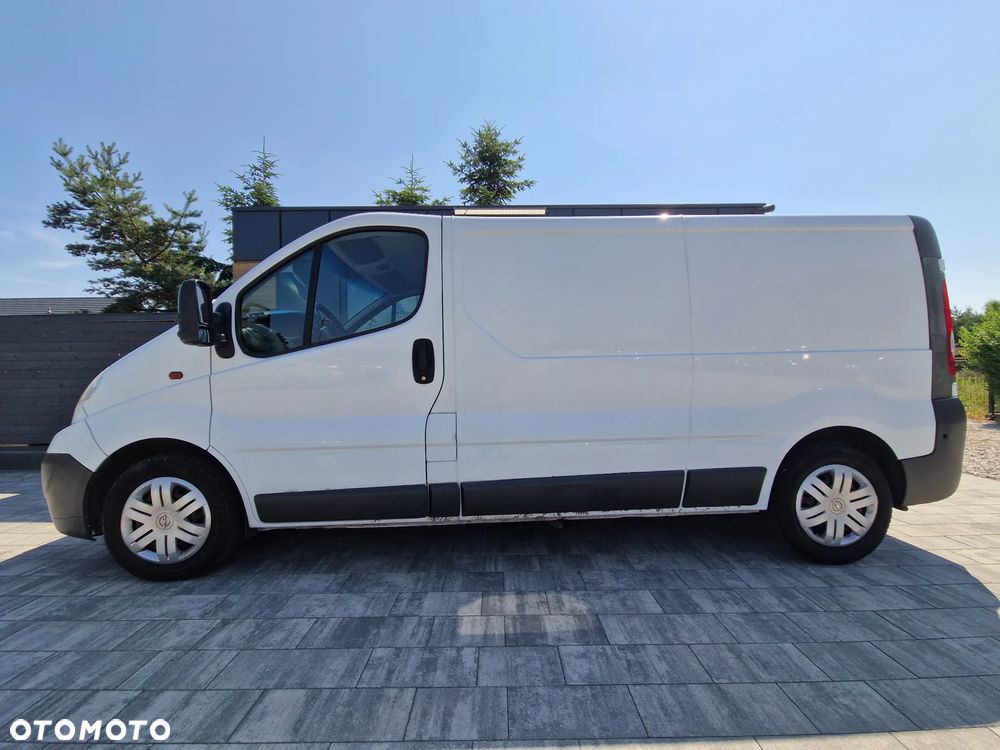 Opel Vivaro - 2
