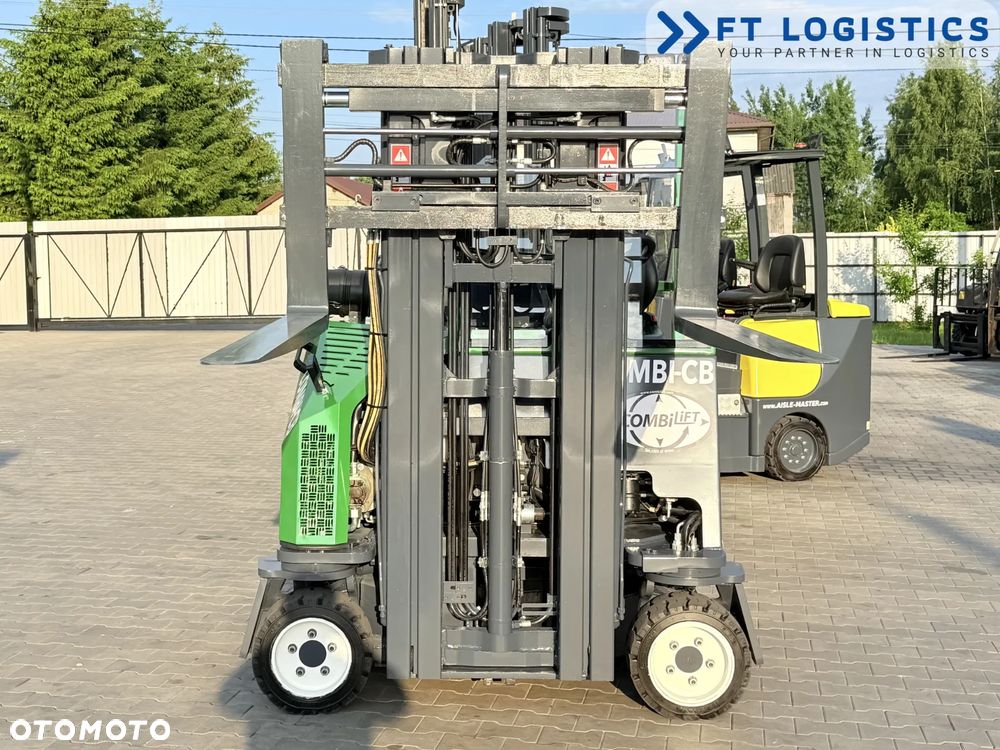 Combilift WÓZEK CZTEROKIERUNKOWY - WIELOKIERUNKOWY | COMBILIFT CB3000 | DIESEL | TRIPLEX 4900MM | JAK NOWY | PRZESUW WIDEŁ | POZYCJONER | WOLNY SKOK | NOWE OPONY | PO SERWISIE | STAN IDEALNY | Szeroka oferta wózków czterokierunkowych i bocznych, dopasowanych do różnorodnych potrzeb i zastosowań - 22
