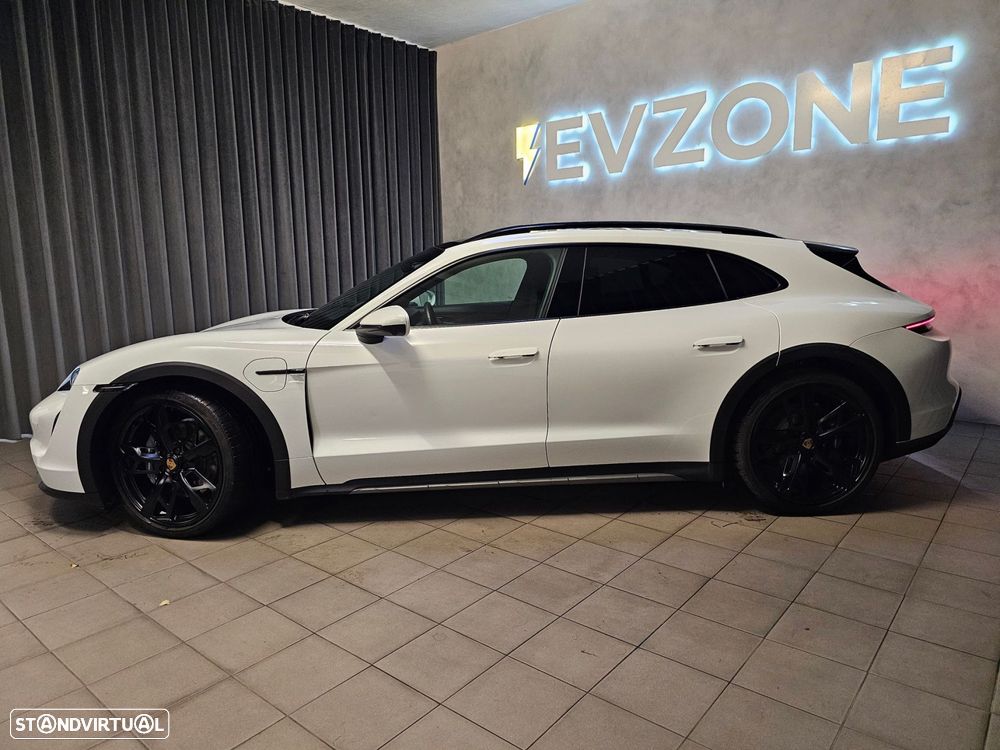 Porsche Taycan Cross Turismo 4 - 4