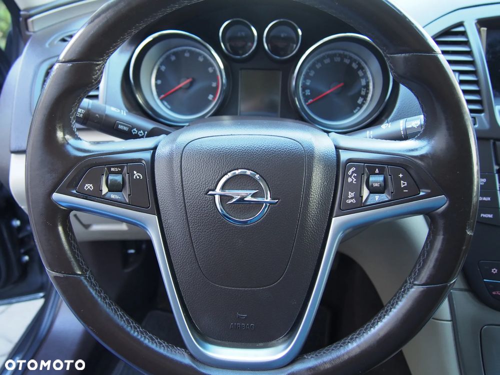 Opel Insignia 1.8 Cosmo - 17