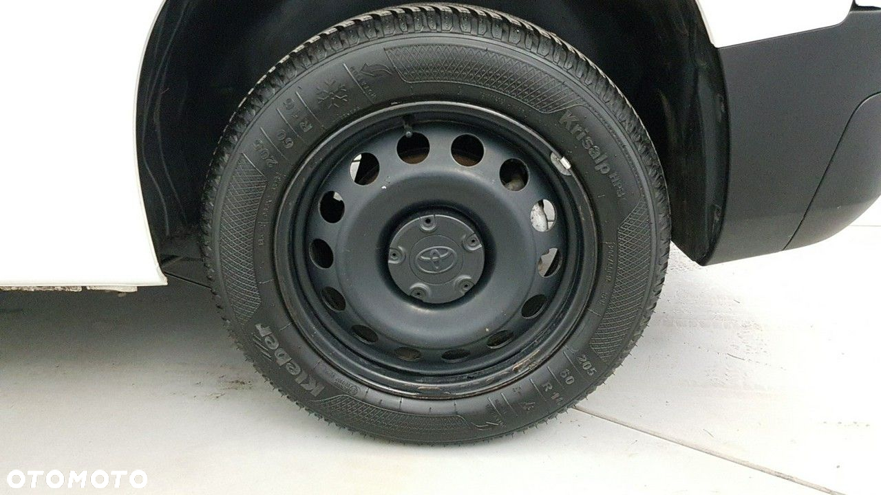 Toyota Proace City - 27