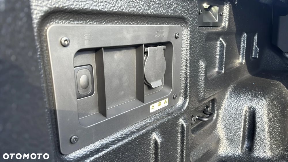 Ford Ranger Raptor - 18