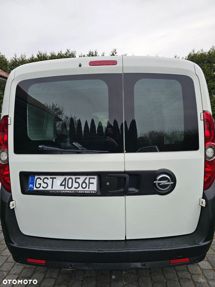 Opel Combo - 9