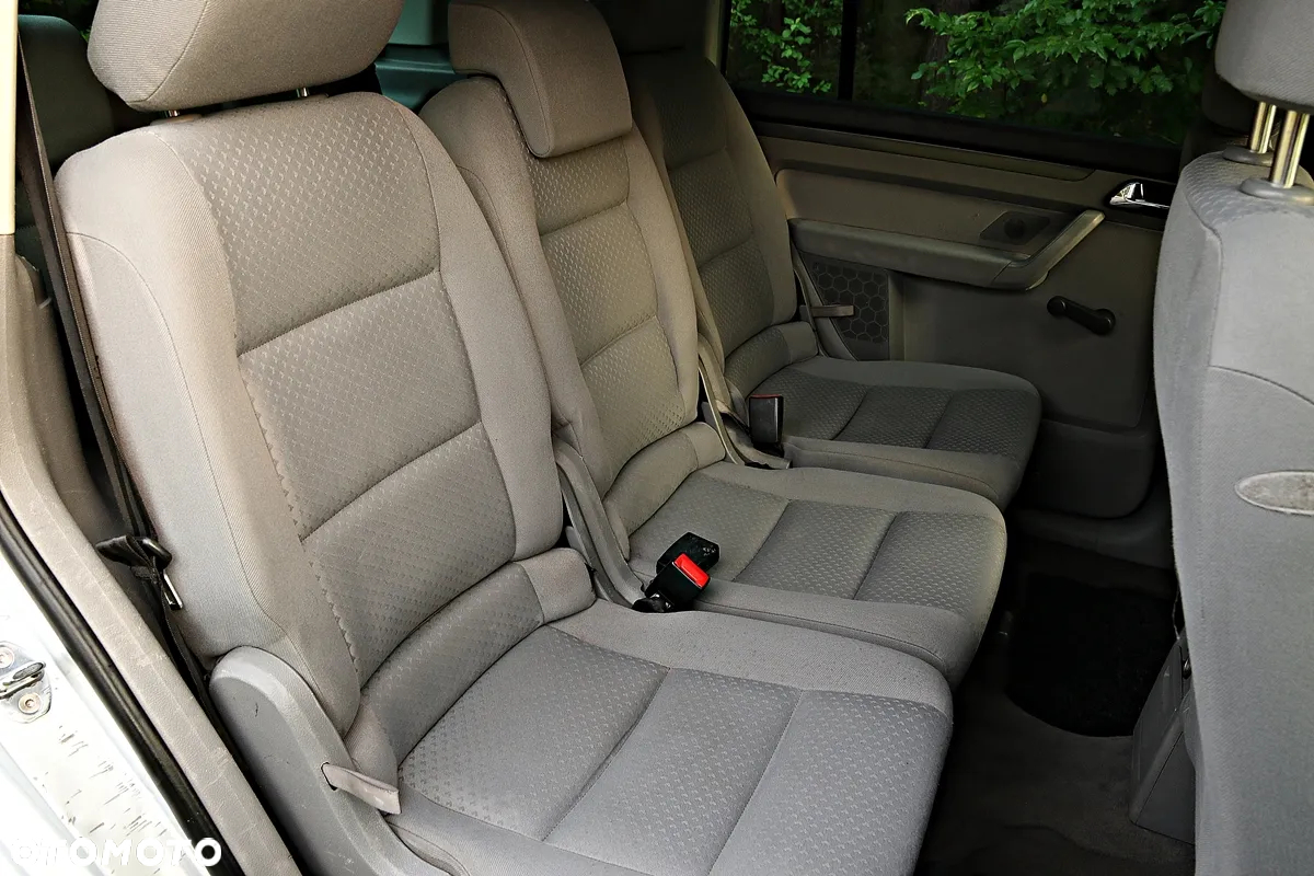 Volkswagen Touran 1.9 TDI - 9