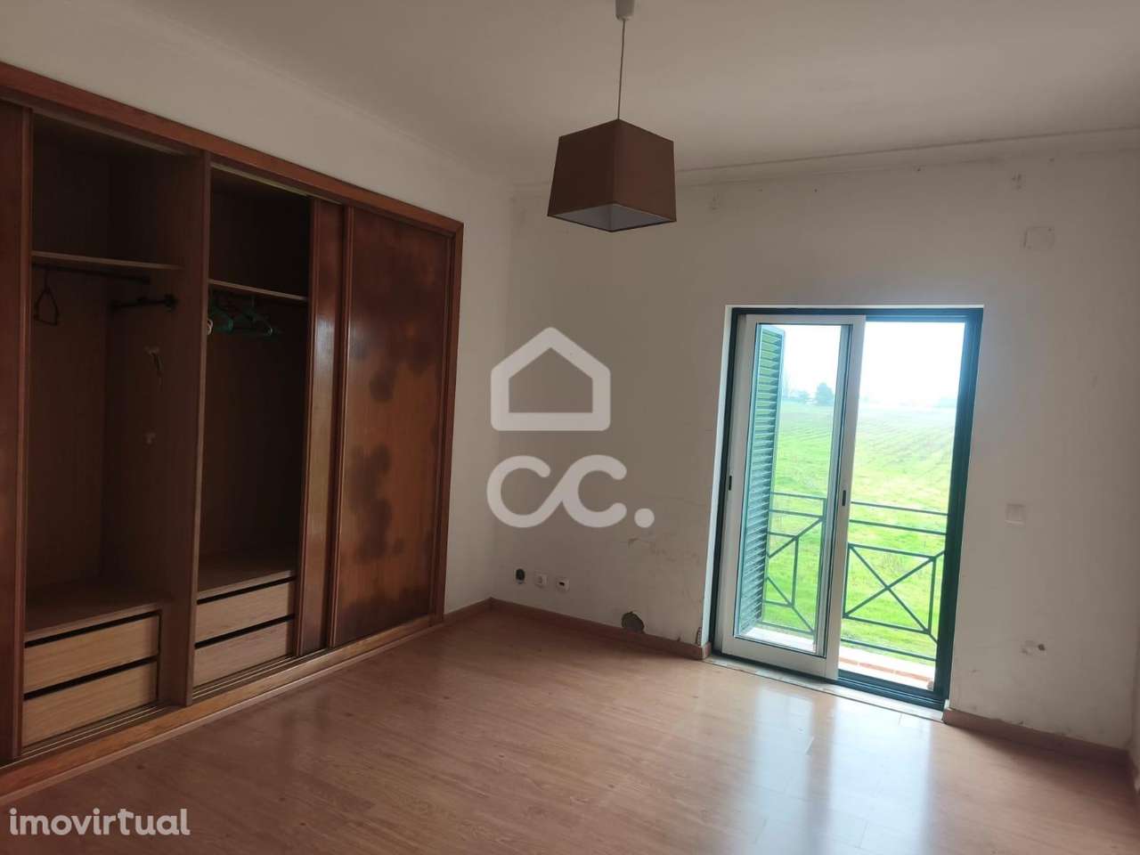 T4 + Loja em Foros de Salvaterra - Grande imagem: 5/26