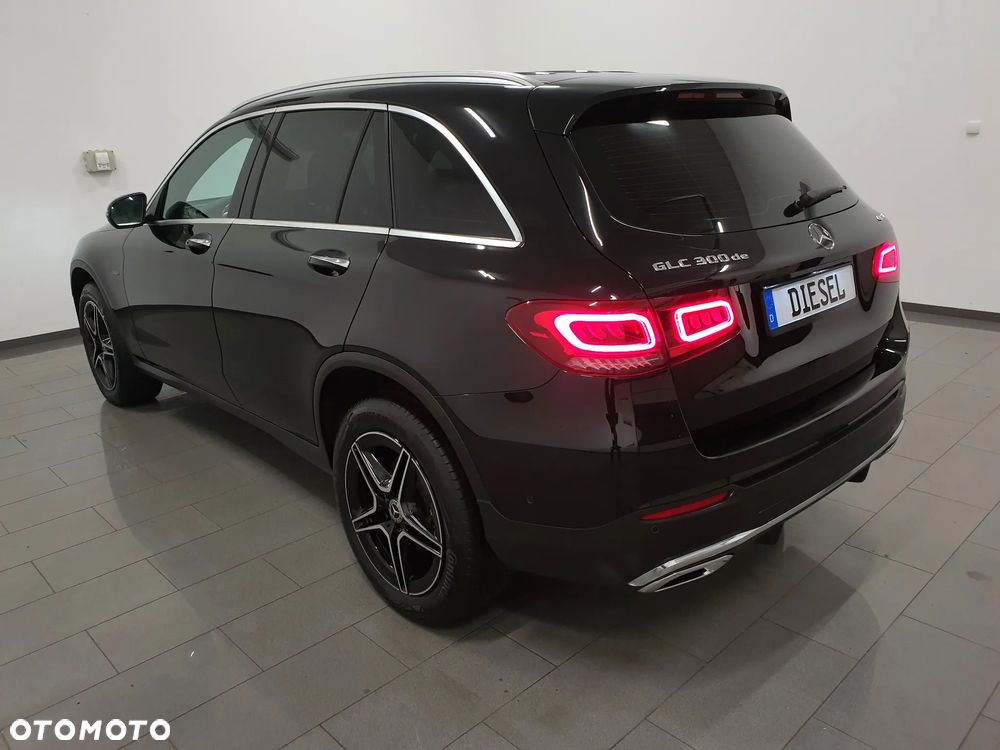 Mercedes-Benz GLC - 4