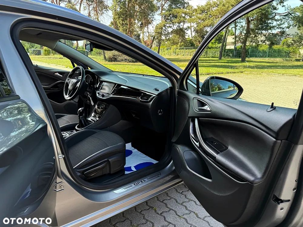 Opel Astra 1.4 Turbo Sports Tourer Business - 23