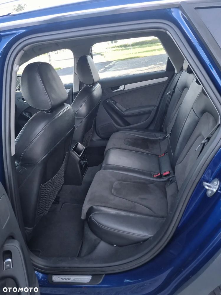 Audi A4 Allroad 2.0 TDI Quattro - 8