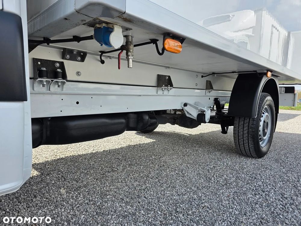 Mercedes-Benz Sprinter chłodnia mroźnia 316  Thermo king + zasilanie elektryczne - 20