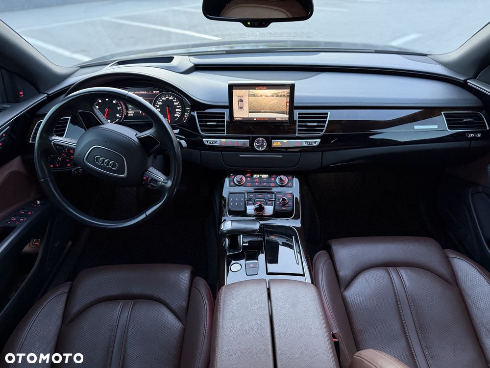 Audi A8 - 5